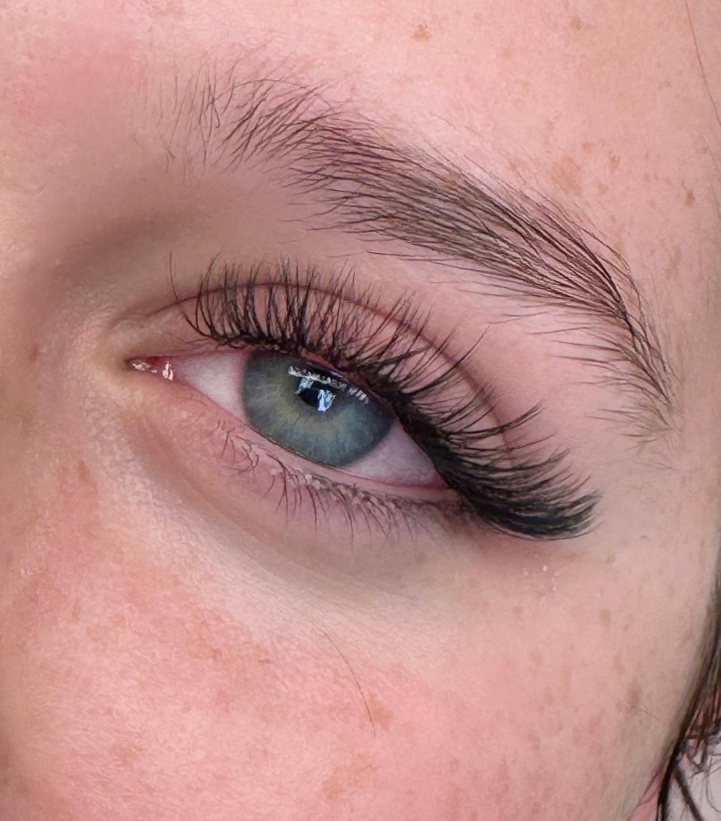 Mobile lashes at Ashley York Aesthetics, Peoria AZ